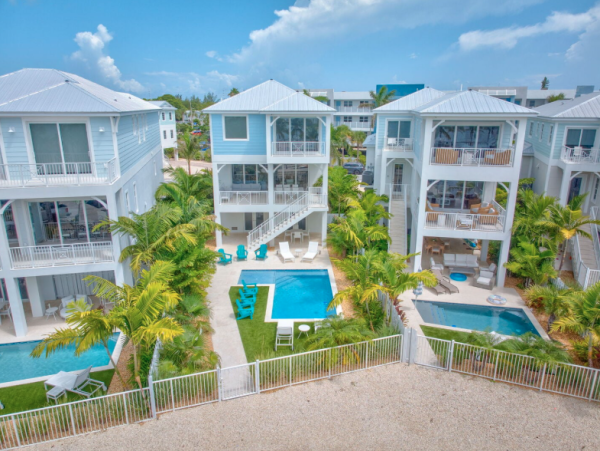 Luxury Oceanfront Vacation Rental in Marathon FL - 5-Bedroom Stunning Views